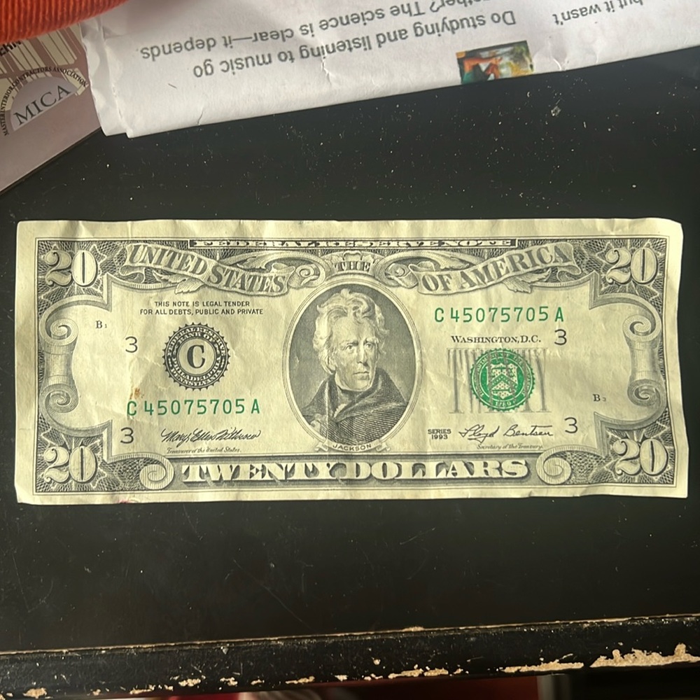 1993 $20 bill barely circulated